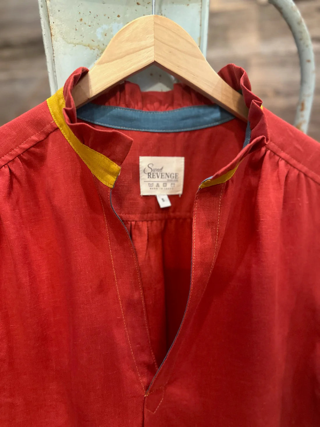 Color Block Ruffle Neck Shirt - Rust
